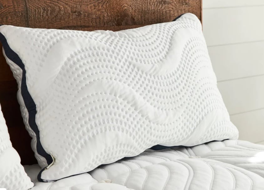 Oceano Memory foam Pillow by Brentwood Home